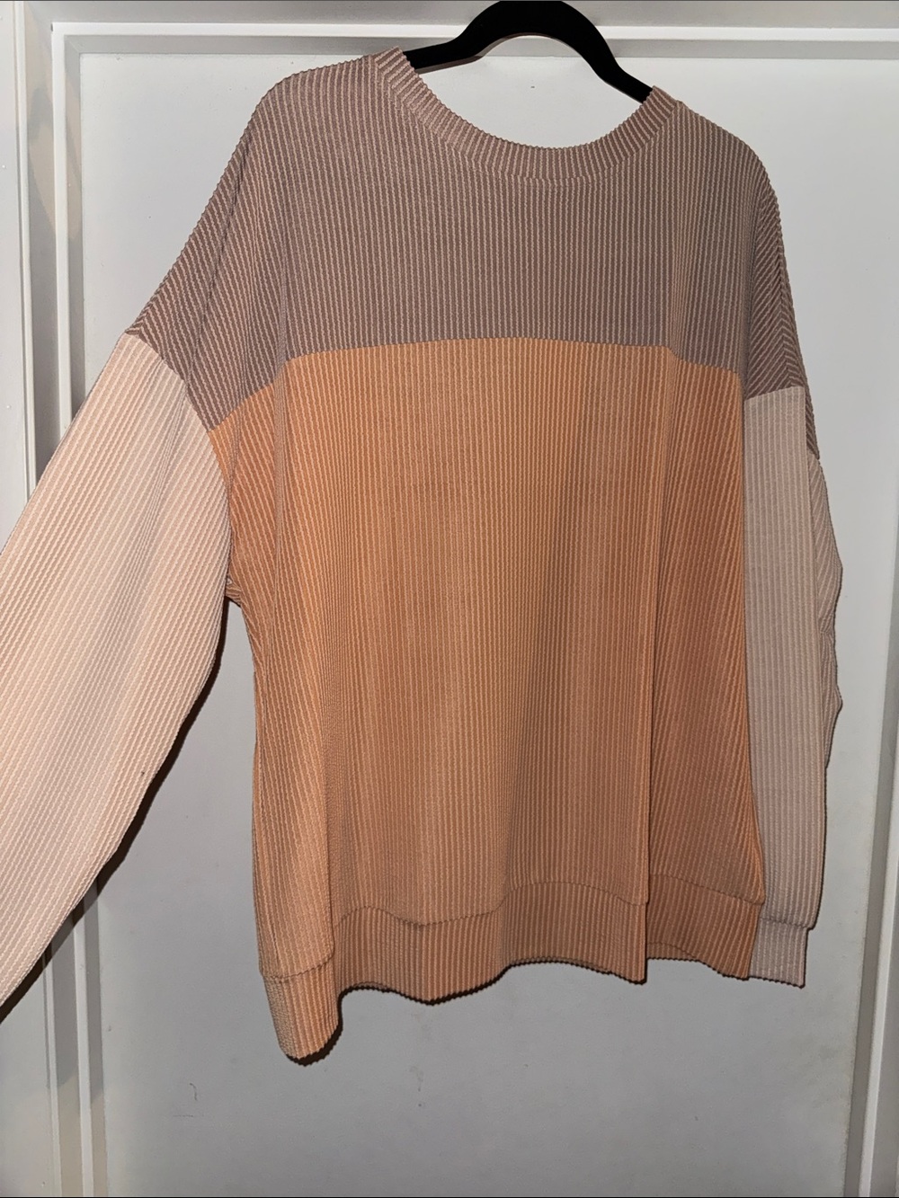 Waffle Knit Colorblock Sweatshirt in Peach Multi